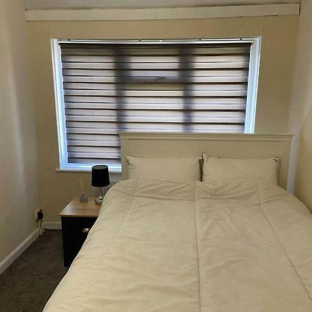 Peeams Abode Dagenham Exterior foto