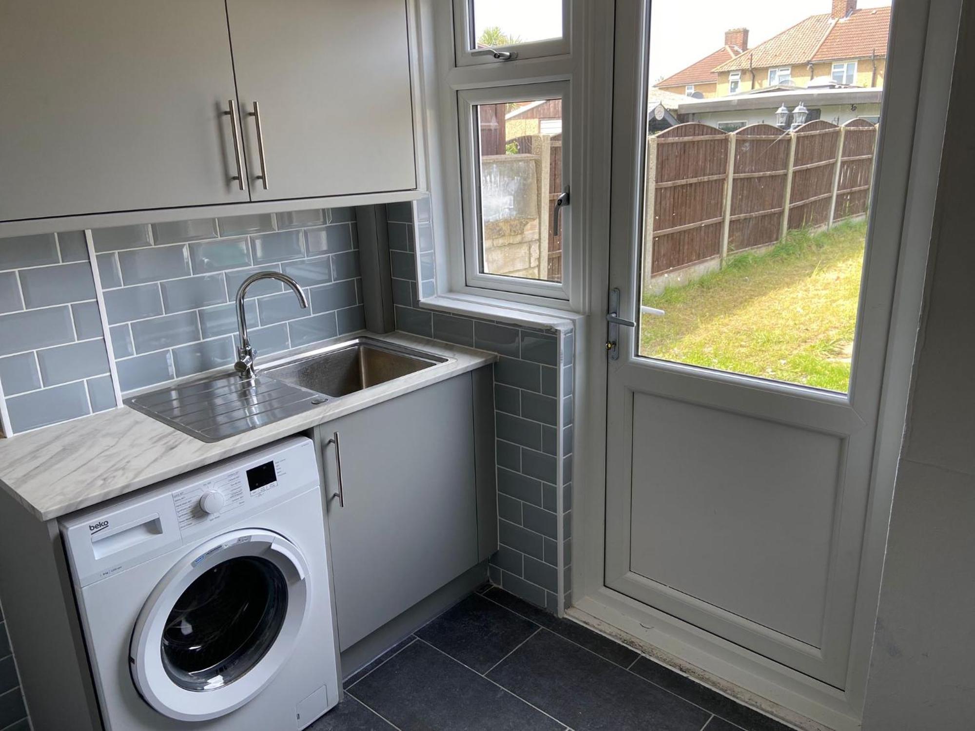 Peeams Abode Dagenham Exterior foto